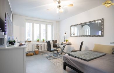 2 szobás lakás az bérlés a Bratislava-Staré Mesto