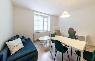 2 szobás lakás az bérlés a Bratislava-Staré Mesto