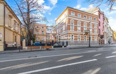 Adminisztratív épület az bérlés a Bratislava-Staré Mesto
