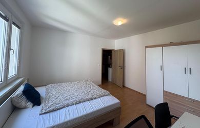 Garzonlakás az bérlés a Bratislava-Petržalka