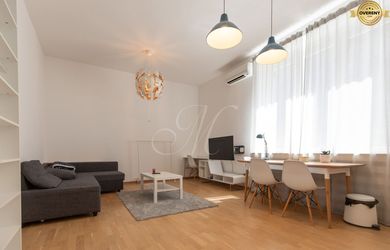 2 szobás lakás az bérlés a Bratislava-Staré Mesto