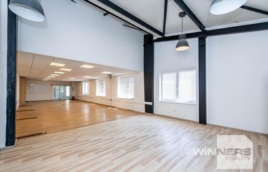 Multifunkcionális épület az eladás a Košice-Juh
