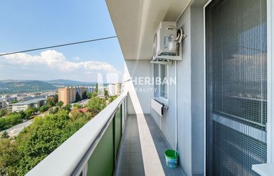 3 szobás lakás az eladás a Košice-Dargovských hrdinov