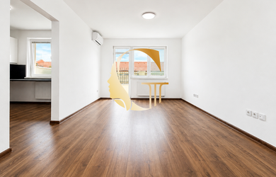 GODDESS PROPERTY - exkluzívne - PREDAJ 2 izbový BYT 63 m2 - PREDZÁHRADKA 33 m2 - rekonštrukcia - pivnica - M. R. Štefánika - Most pri Bratislave